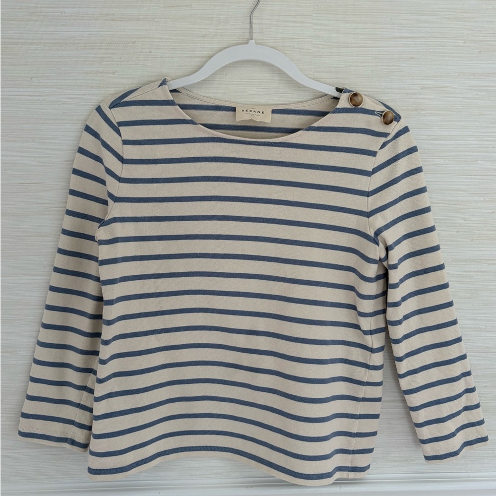 Sezane Striped Boatneck Button-Shoulder Top in Cream and Blue - XS